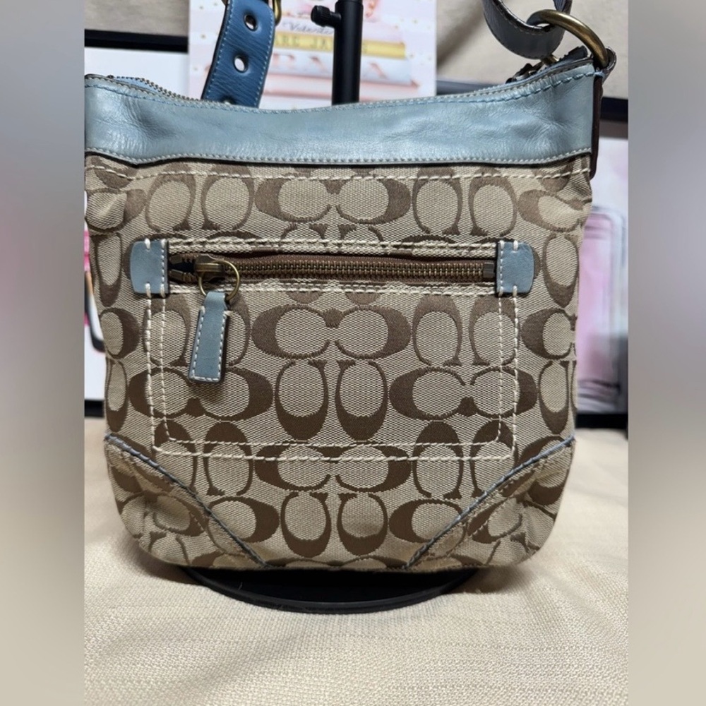 Coach Crossbody Bag in Light Blue and Khaki Signature Canvas - Picture 4 of 7